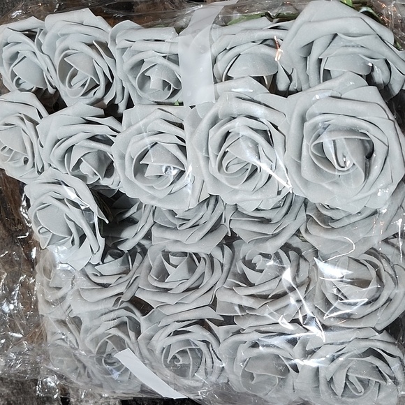 ARTIFICIAL FLOWERS FLEX STEMS GRAY FOAM SOFT ROSES 36 PC - Picture 7 of 9